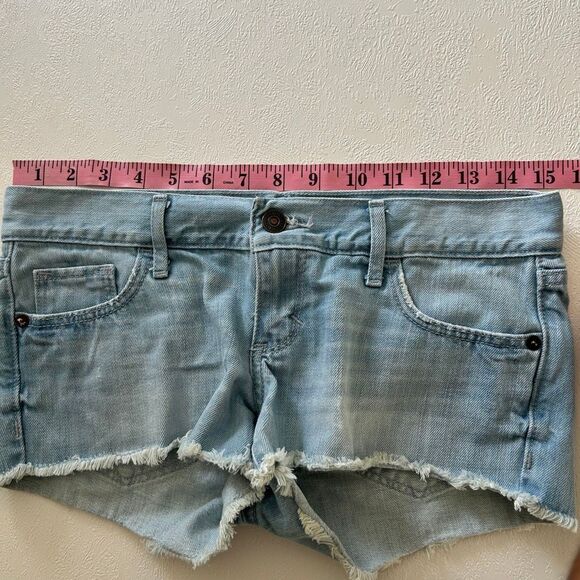 Abercrombie & Fitch Distressed Denim Shorts Light Wash 00 / 24 Women’s Cutoff Je - Picture 5 of 8